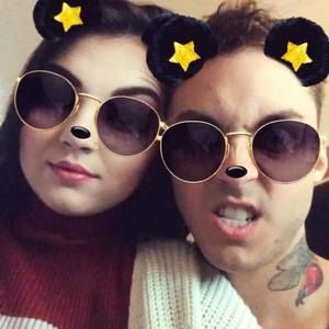 Meet your Posher, Monica